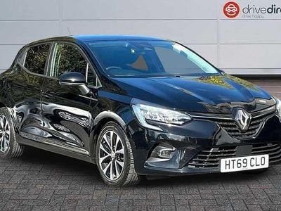 Used Renault Clio V Iconic 101 HP (74 kW) 2020 Hatchback