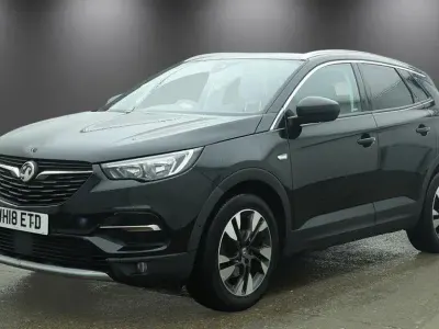 Used Vauxhall Grandland X Sport 130 HP (95 kW) 2018 Black SUV