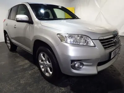 Used Toyota RAV4 Multidrive S 158 HP (116 kW) 2011 Silver SUV