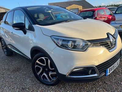 Cream/black Used 2015 Renault Captur Dynamique SUV | £3,999 (Fair price)