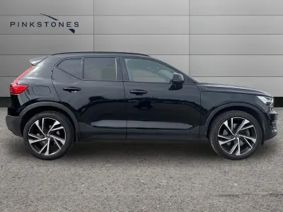 Used Volvo XC40 R-Design Pro 2020 Black SUV