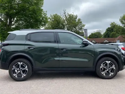 Used Citroën C3 Aircross 99 HP (72 kW) 2025 Green SUV