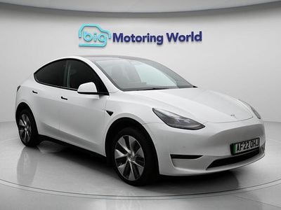 Begagnad Tesla Model Y Long Range AWD 378 kW (514 HK) 2022 Vit SUV