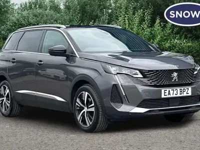 Second-hand Peugeot 5008 GT 131 CP (96 kW) 2023 Gri SUV