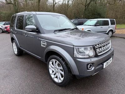 Grey Used 2015 Land Rover Discovery 4 HSE SUV | £13,495 (Fair price)
