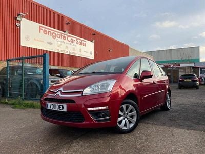 Red Used 2011 Citroën C4 Picasso VTR Sport MPV | £2,950 (Super price)