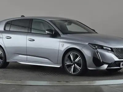 Second-hand Peugeot 308 GT 131 CP (96 kW) 2022 Gri Hatchback