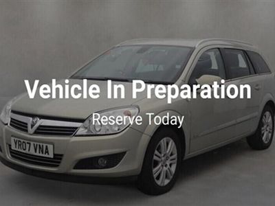 used Vauxhall Astra 1.8i 16v Design 5dr