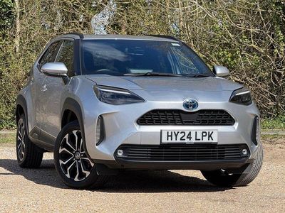 Used Toyota Yaris Hybrid Design 116 HP (85 kW) 2024 Silver