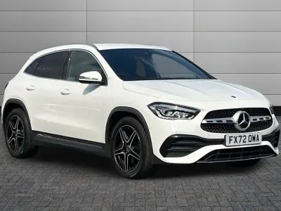 Used Mercedes GLA200 Executive 163 HP (119 kW) 2022 White SUV