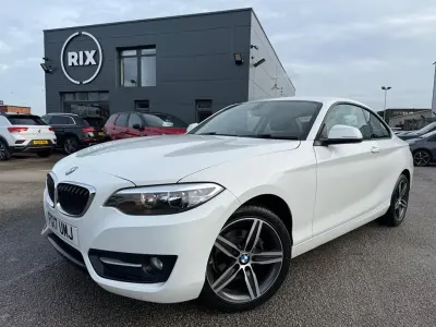 Usado BMW 218 Sport Line 150 HP (110 kW) 2017 Branco Coupé