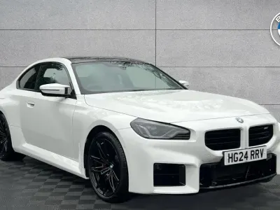 Begagnad BMW M2 Comfort Edition 460 HK (338 kW) 2024 Vit Sportkupé