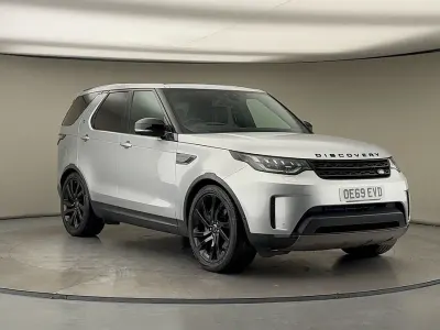 Used Land Rover Discovery 5 HSE Luxury 306 HP (225 kW) 2019 Indus silver SUV