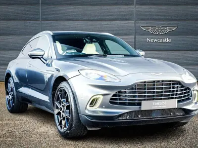Used Aston Martin DBX 550 HP (404 kW) 2022 Silver SUV