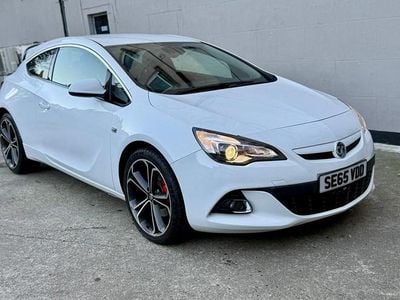White Used 2016 Vauxhall Astra GTC Edition Coupe | £6,595 (Fair price)