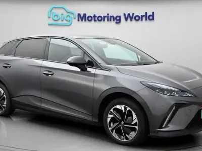 Used MG MG4 EV Trophy 150 kW (204 HP) 2025 Hatchback