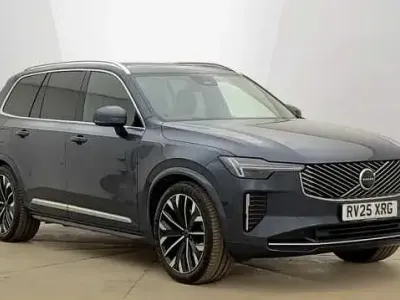 Usado Volvo XC90 Ultra 247 HP (181 kW) 2025 SUV