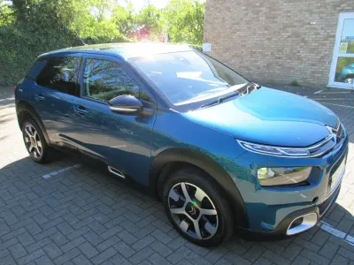 Used Citroën C4 Cactus Flair 110 HP (80 kW) 2020 Blue Hatchback