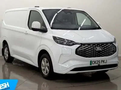 Używany Ford Transit Limited 100 kW (136 KM) 2025 Van