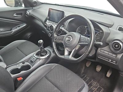 Used Nissan Juke N-Connecta 114 HP (83 kW) 2024 Grey SUV
