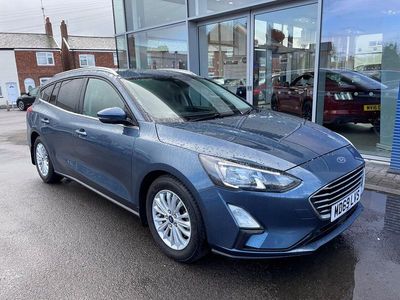 Used Ford Focus Titanium 125 HP (91 kW) 2020 Blue Estate
