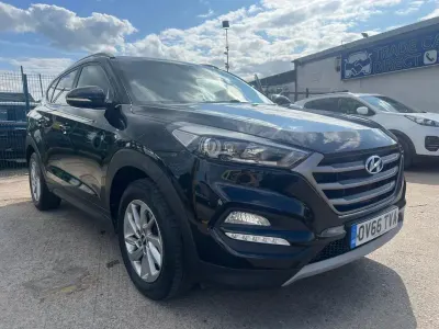 Used Hyundai Tucson SE 116 HP (85 kW) 2016 Black SUV