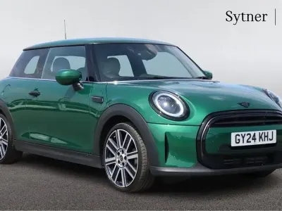 Used Mini Cooper Exclusive 134 HP (98 kW) 2024 Green Hatchback