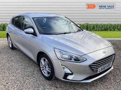 Used Ford Focus Zetec 100 HP (73 kW) 2019 Silver Hatchback