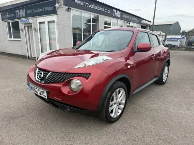 Used Nissan Juke Tekna 110 HP (80 kW) 2012 Red SUV