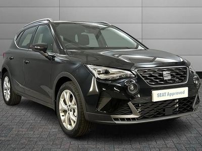 Black Used 2025 Seat Arona FR SUV | £17,000 (Fair price)