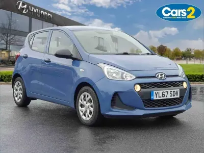 Used Hyundai i10 67 HP (49 kW) 2018 Blue Hatchback