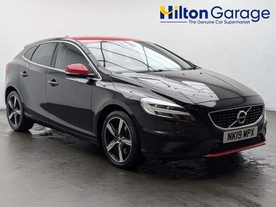 Used Volvo V40 R-Design 122 HP (89 kW) 2019 Black Hatchback