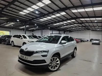 Used Skoda Karoq 150 HP (110 kW) 2019 White SUV