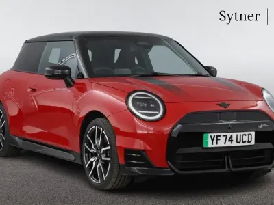 Used Mini Cooper SE Hatch 158 kW (215 HP) 2024 Red Hatchback