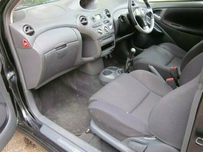 Used Toyota Yaris 2001 Hatchback