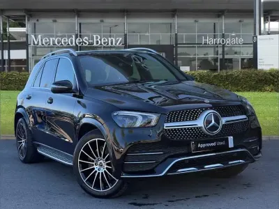 Käytetty Mercedes GLE400 AMG line 325 HP (239 kW) 2023 Musta Katumaasturi