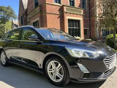 Usado Ford Focus Zetec 95 HP (69 kW) 2019 Carrinha