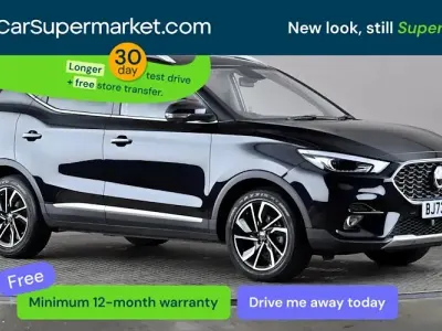 Usado MG ZS Exclusive 106 CV (77 kW) 2023 Negro SUV