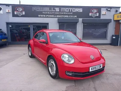 Used VW Beetle Design 150 HP (110 kW) 2015 Red Hatchback