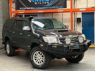Usado Toyota HiLux 171 HP (125 kW) 2012 Preto Pickup