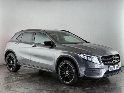 Mercedes GLA220