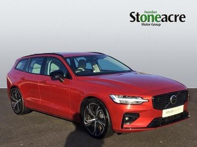 Red Used 2025 Volvo V60 Plus Estate | £33,495 (Fair price)