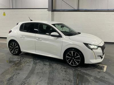 White Used 2020 Peugeot 208 Allure Hatchback | £11,498 (Fair price)