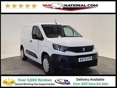 Used Peugeot Partner Premium 100 HP (73 kW) 2022 White MPV