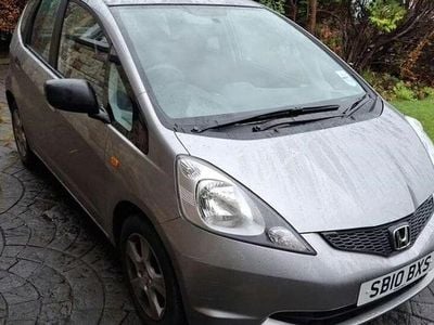 Silver Used 2010 Honda Jazz SE Hatchback | £4,175 (Fair price)