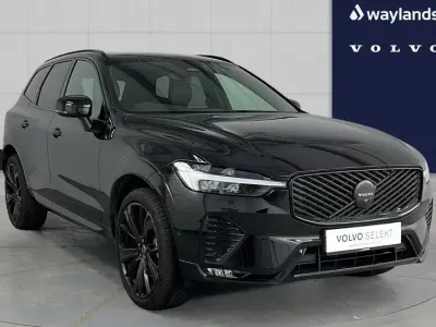 Used Volvo XC60 Plus 247 HP (181 kW) 2025 Black SUV