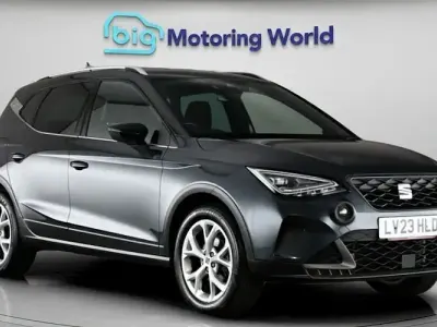Used Seat Arona FR 110 HP (80 kW) 2023 Grey SUV