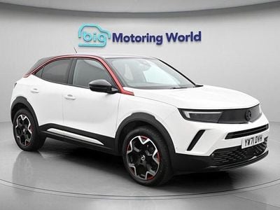 Used Vauxhall Mokka SRi 130 HP (95 kW) 2022 White SUV