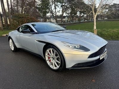 Used Aston Martin DB11 608 HP (447 kW) 2018 Silver Coupe