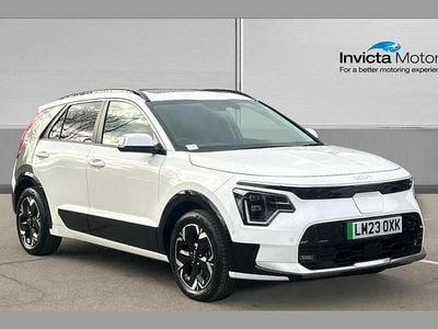 Used Kia e-Niro 150 kW (204 HP) 2023 White SUV